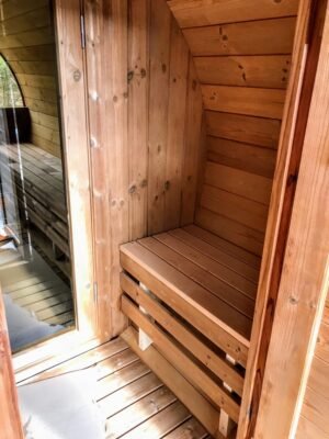 Sauna Da Esterno Mobile Su Rimorchio – Barile (12)